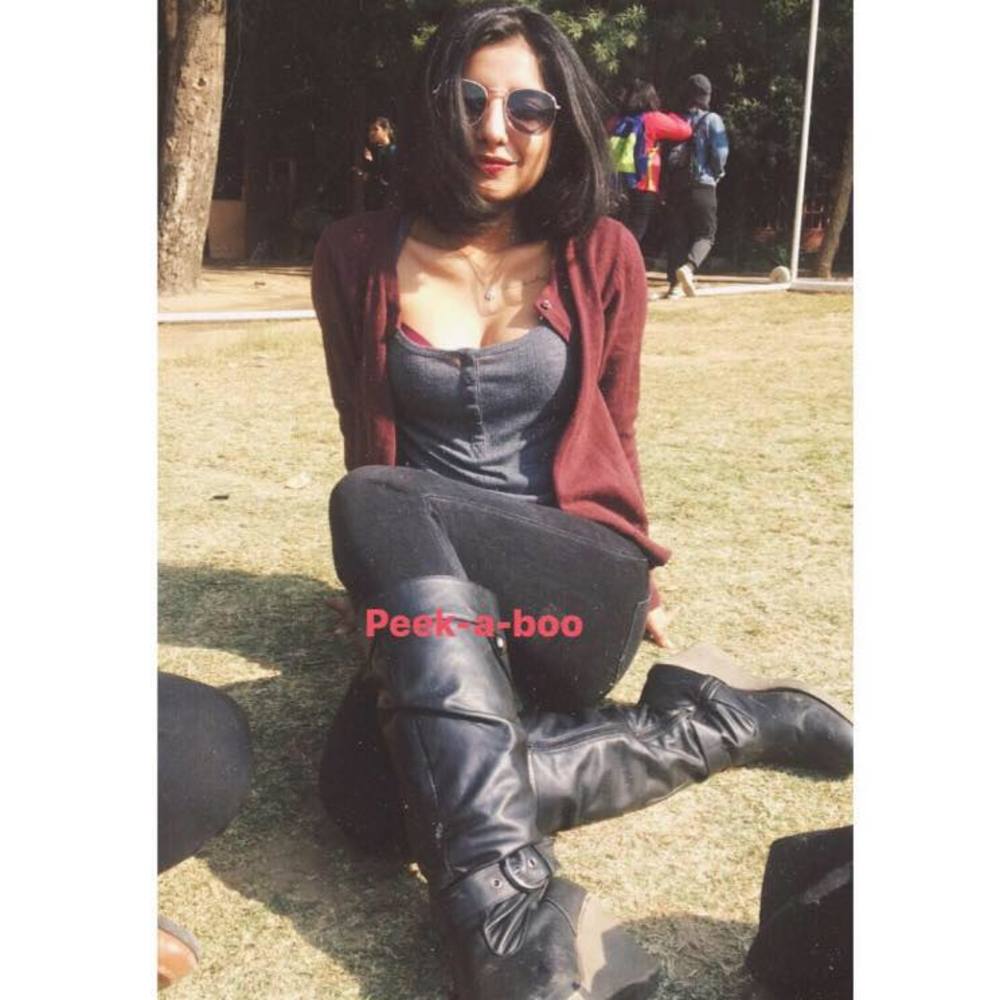 Meet your Posher, Dhruvi